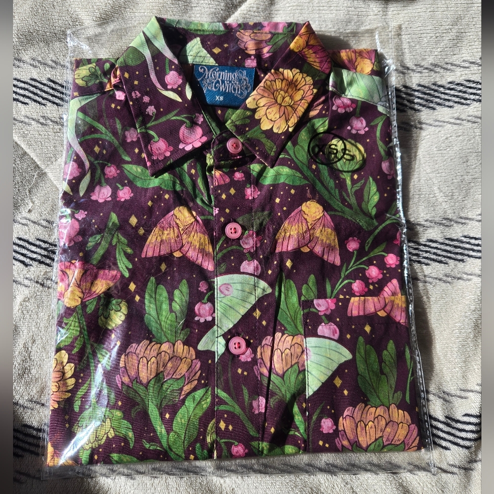 Morningwitch Velvet Night XS Button Down Shirt